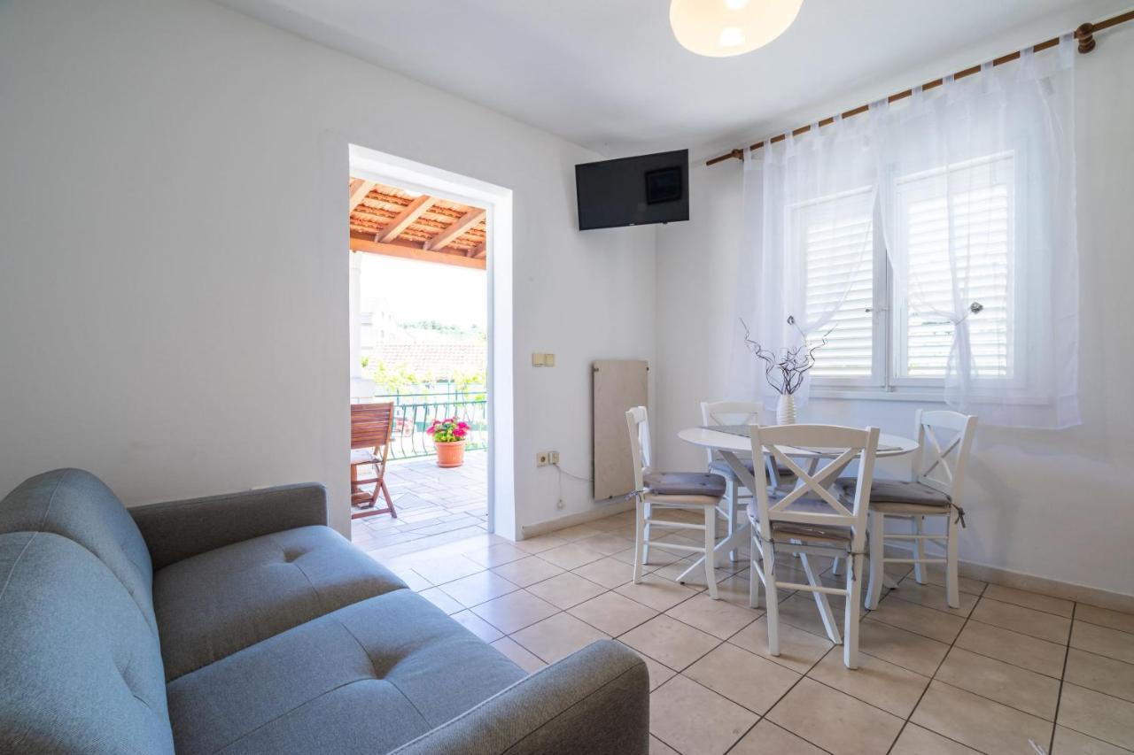 Appartamento Sunny House Korčula Esterno foto