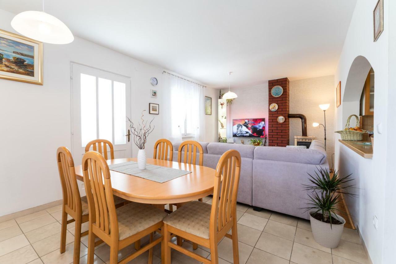 Appartamento Sunny House Korčula Esterno foto